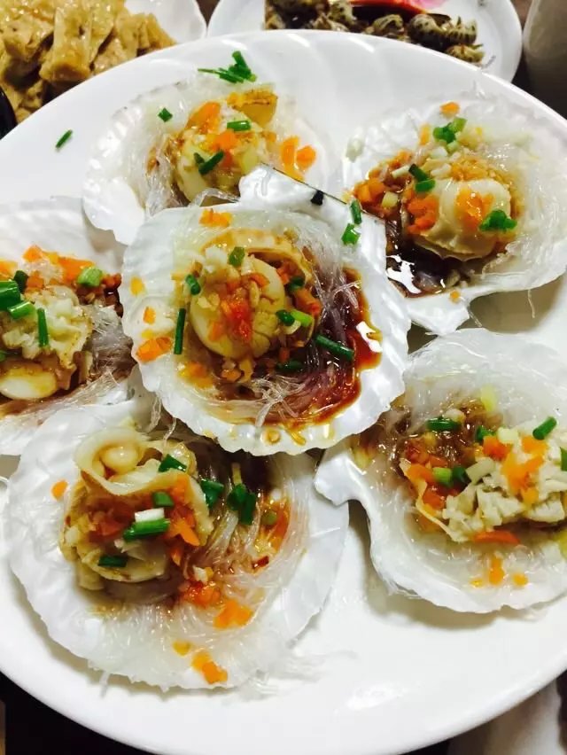 蒜蓉粉丝蒸扇贝