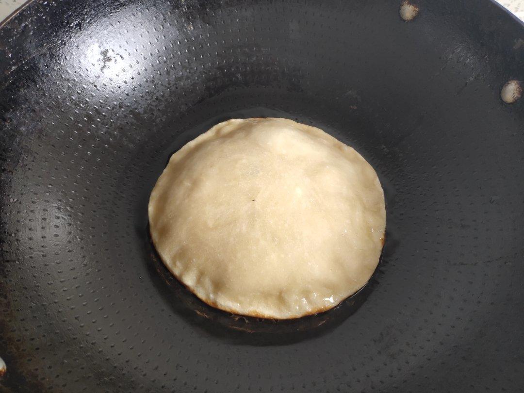 圆鼓鼓的鸡蛋灌饼