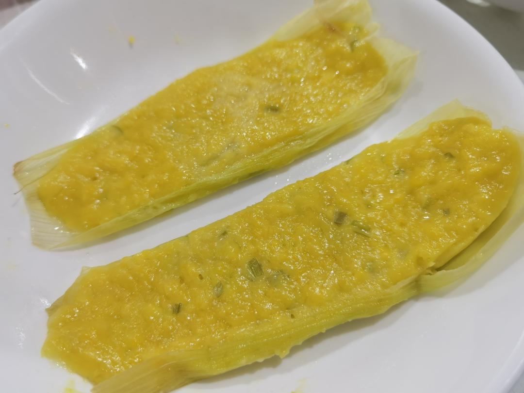 玉米粑粑-一个接着一个，感觉怎么都吃不够~