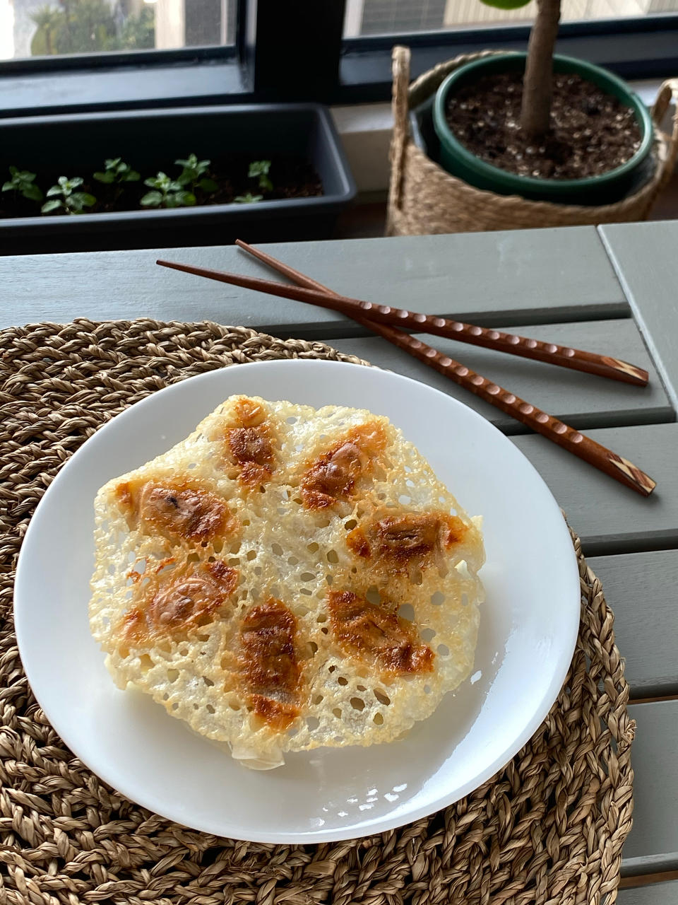 香脆美味的冰花煎饺