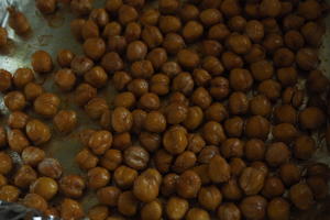 酥脆烤鹰嘴豆的做法 步骤6