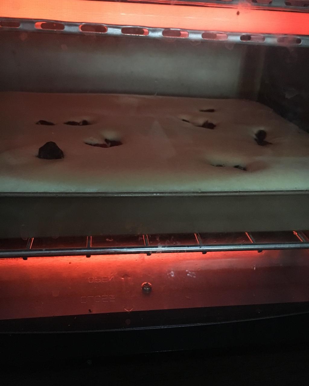 烤箱做蛋糕（戚风蛋糕的做法）