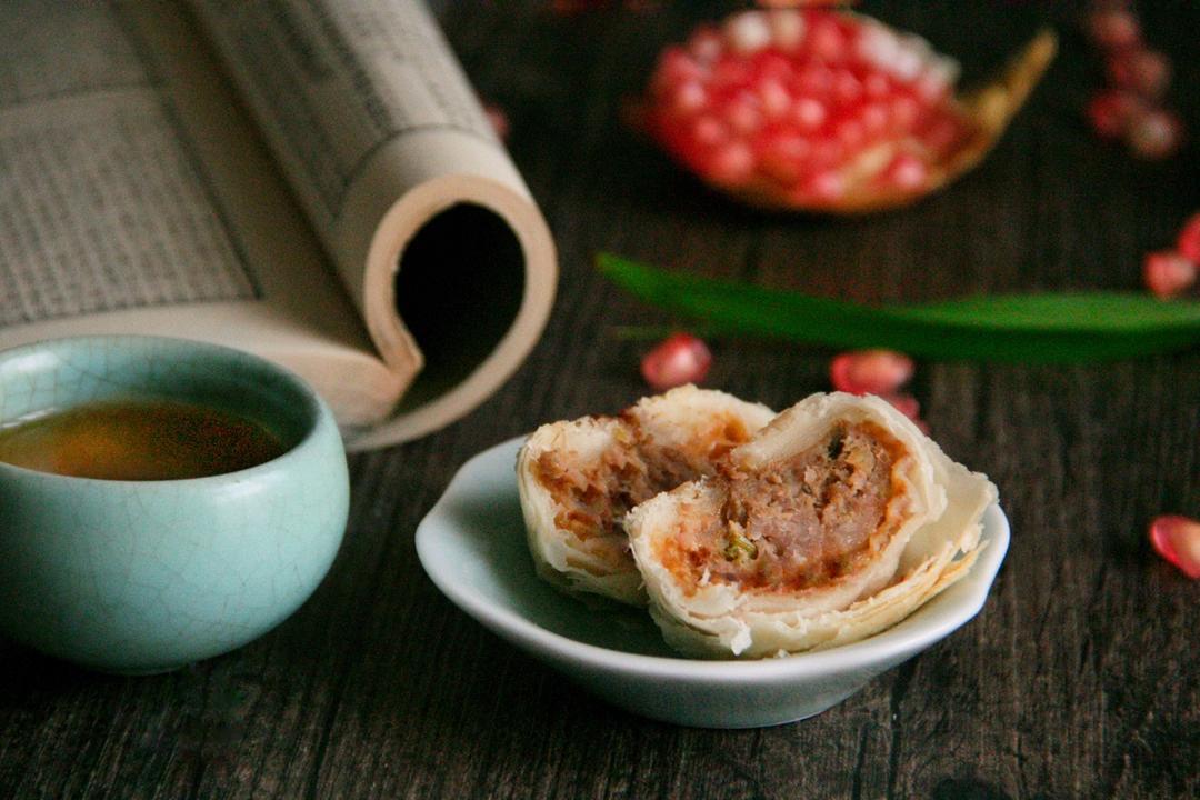 泳式鲜肉榨菜月饼