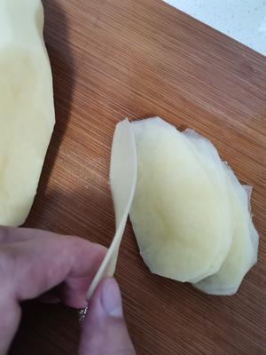 青红椒土豆丝（非常详细的介绍）的做法 步骤8