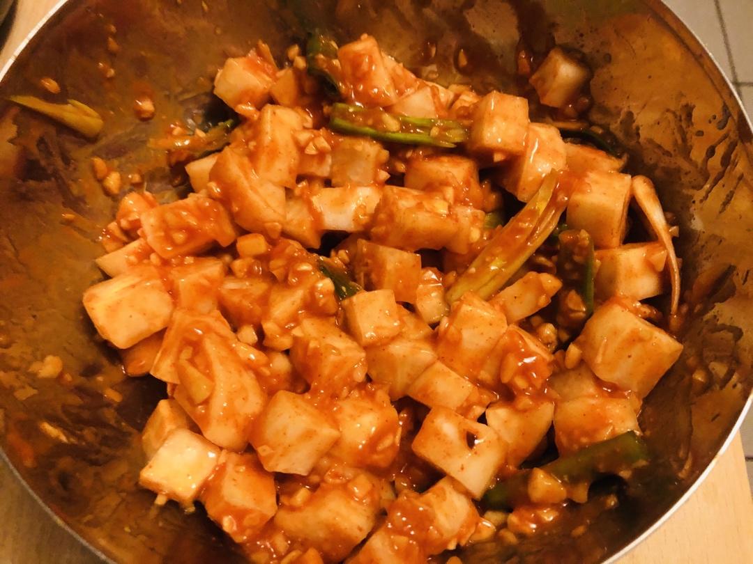 韩式腌萝卜泡菜
