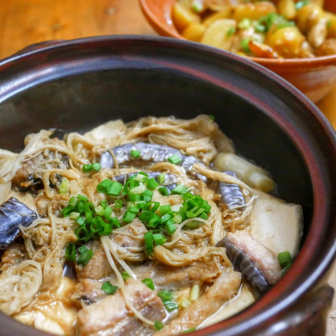 鳗鱼豆腐煲