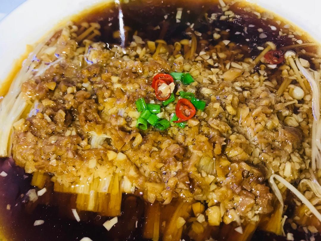 蒜蓉蒸金针菇