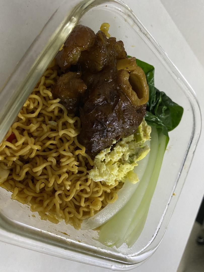 美味的家常菜：红烧猪蹄