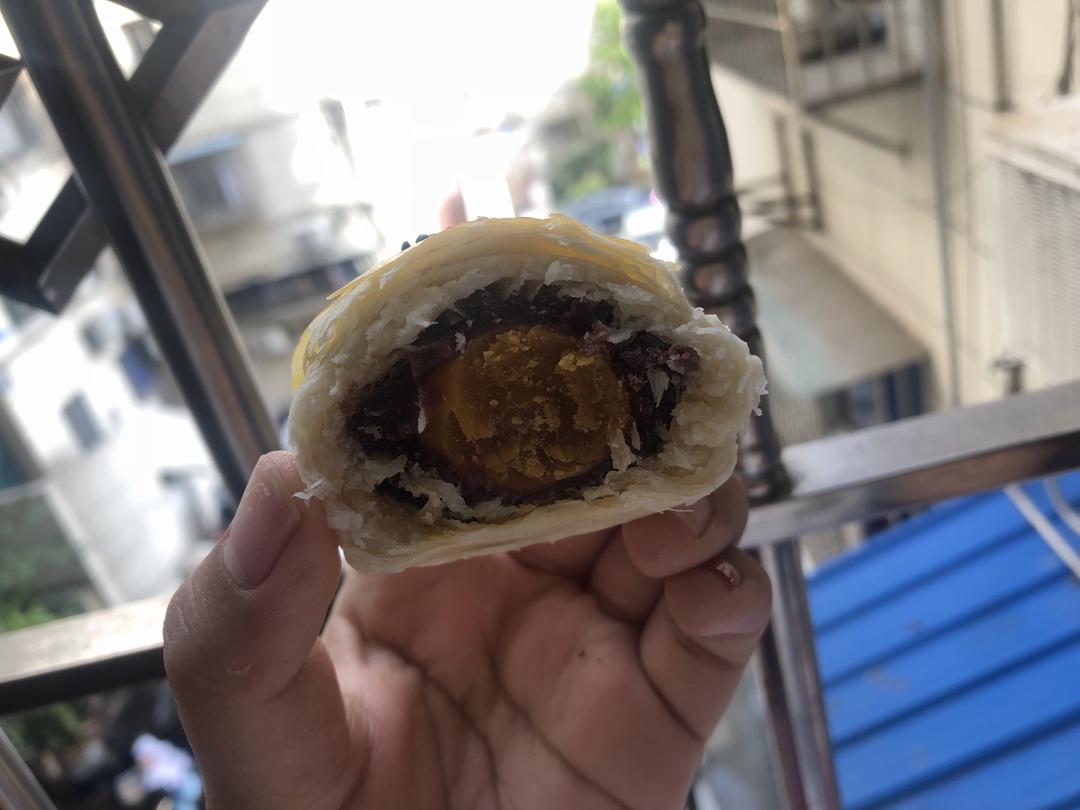 蛋黄酥