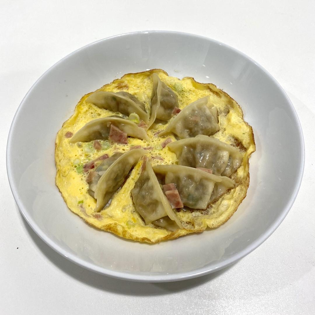 超快手的煎饺抱蛋