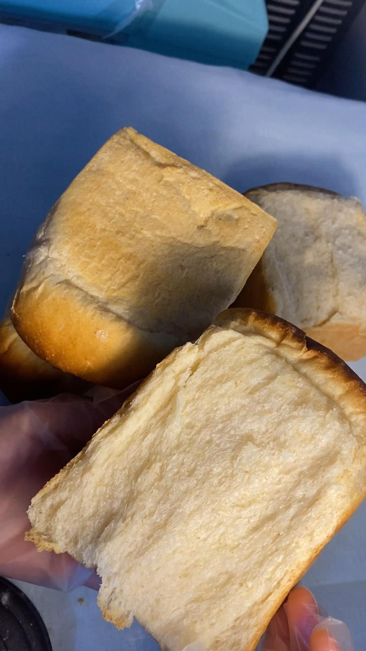 烫种全麦吐司