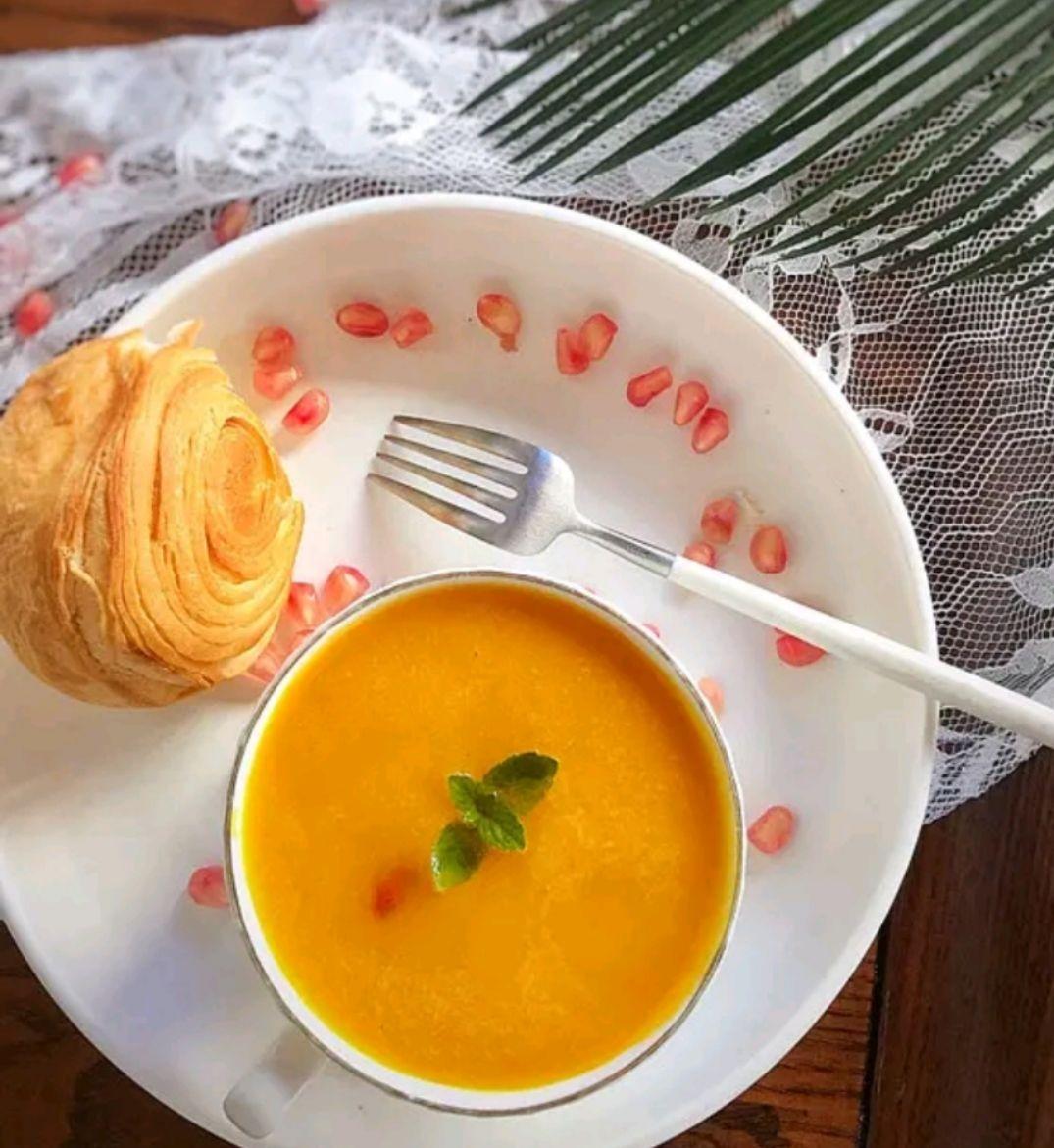 蔓越莓雪梨银耳羹