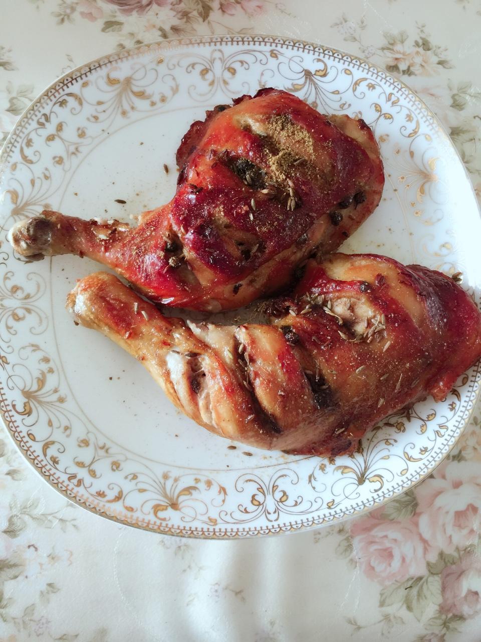 王大新小食光做的蜜汁烤鸡全腿