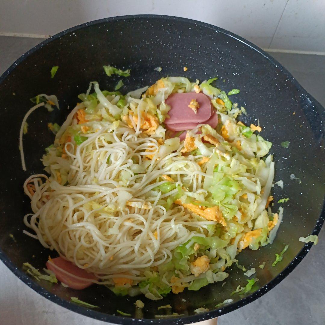 卷心菜炒面（不油腻）