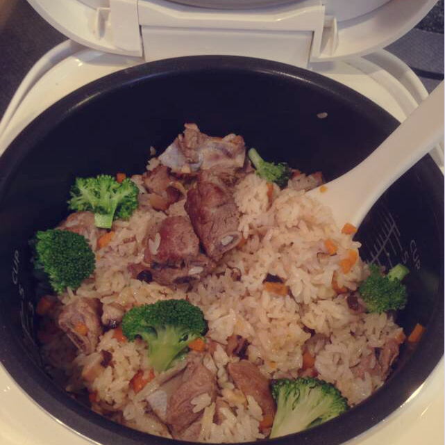 电饭锅煲仔饭