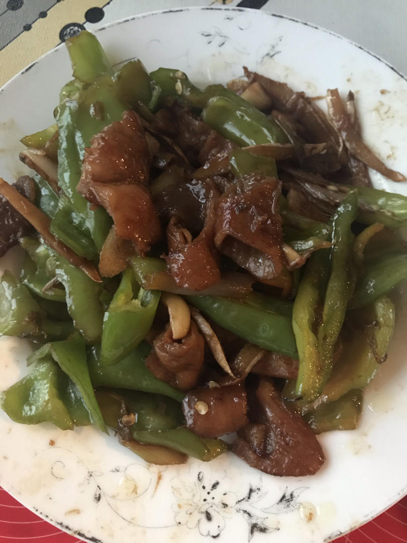 尖椒肥肠，不油不腻及挑尖椒秘方