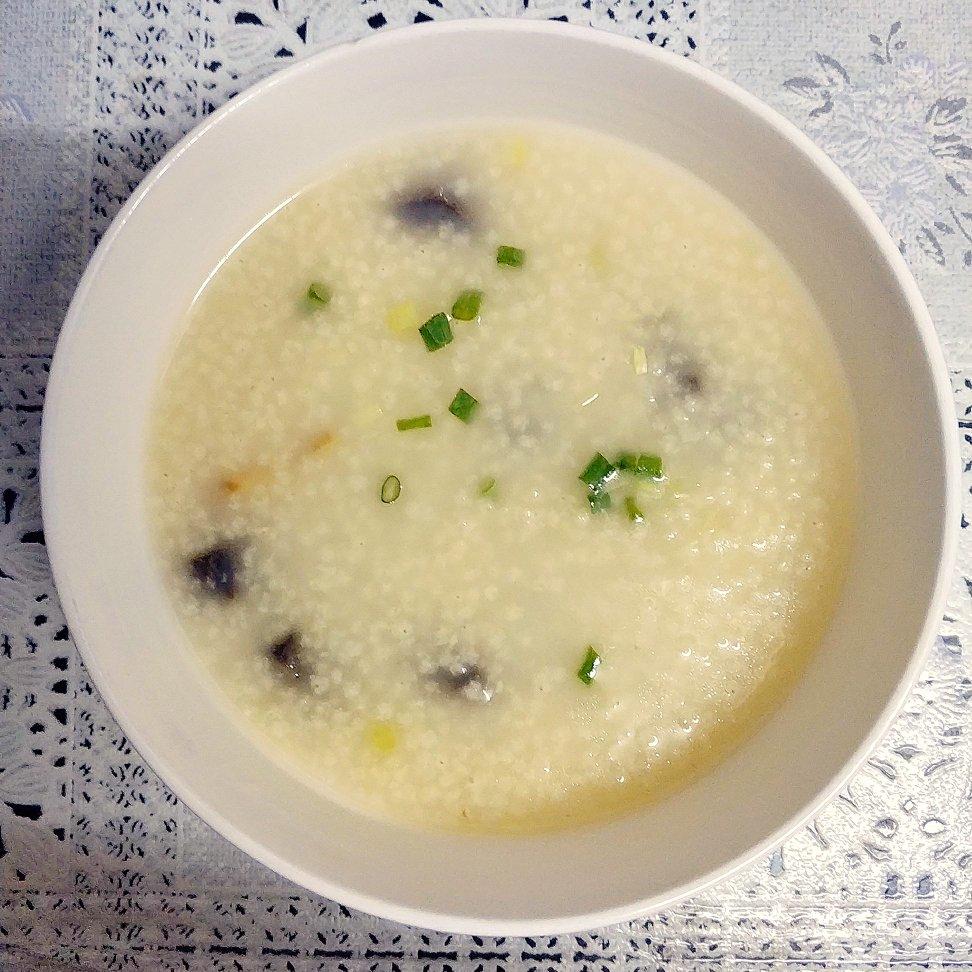 鸡汁小米海参粥