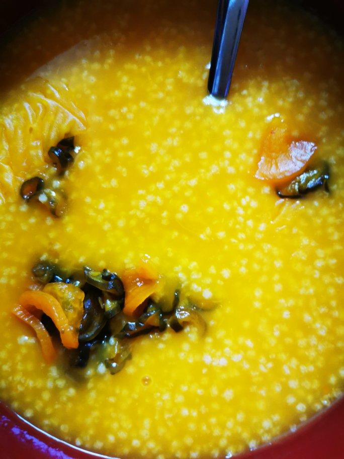 s4869做的绝对不会翻车的南瓜小米粥