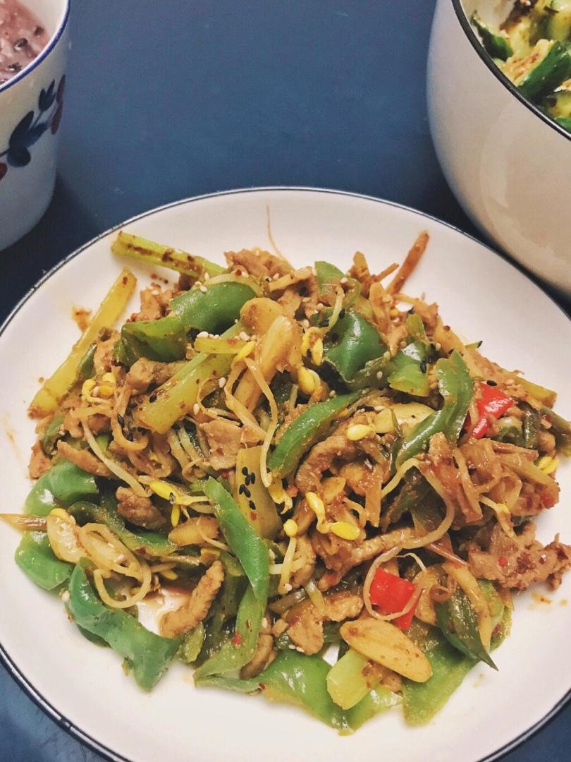孜然炒肉·夹饼