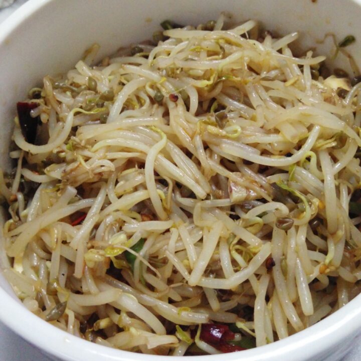 素炒豆芽（东北版）