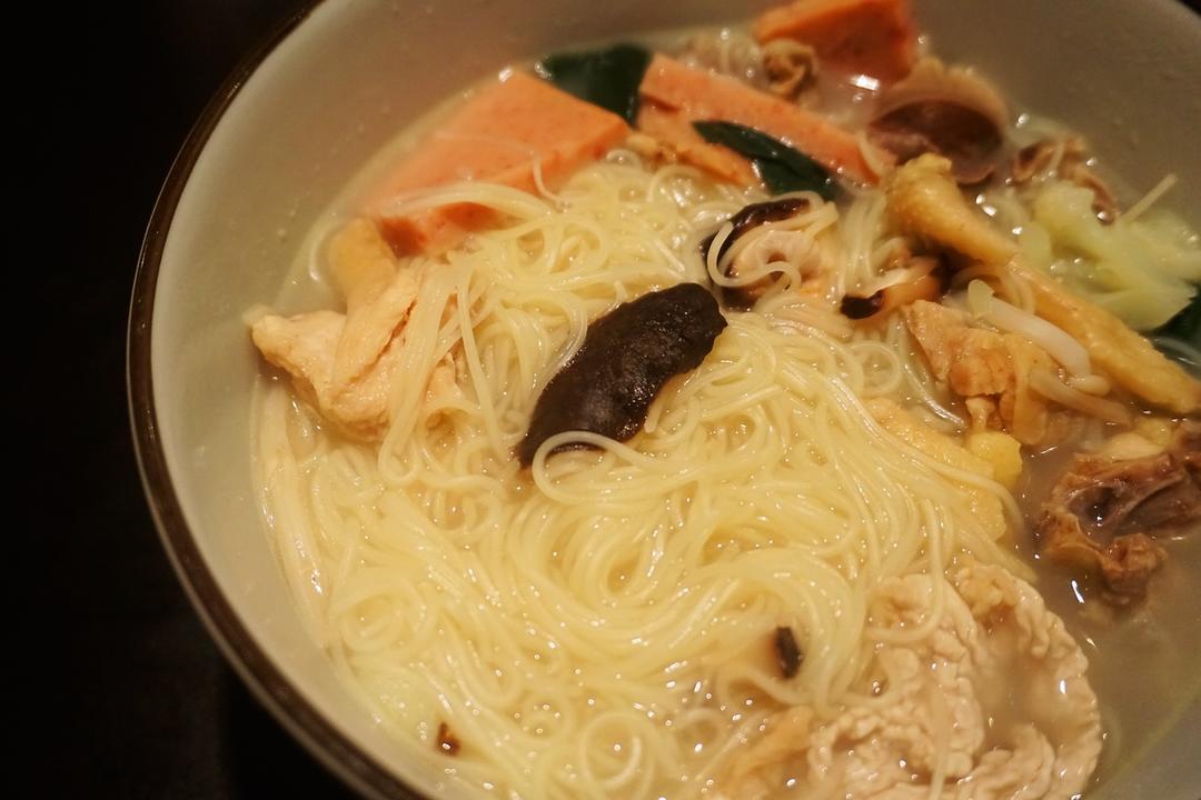 小叶子穿花裤的日常