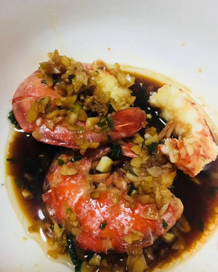 蒜香煎阿根廷红虾