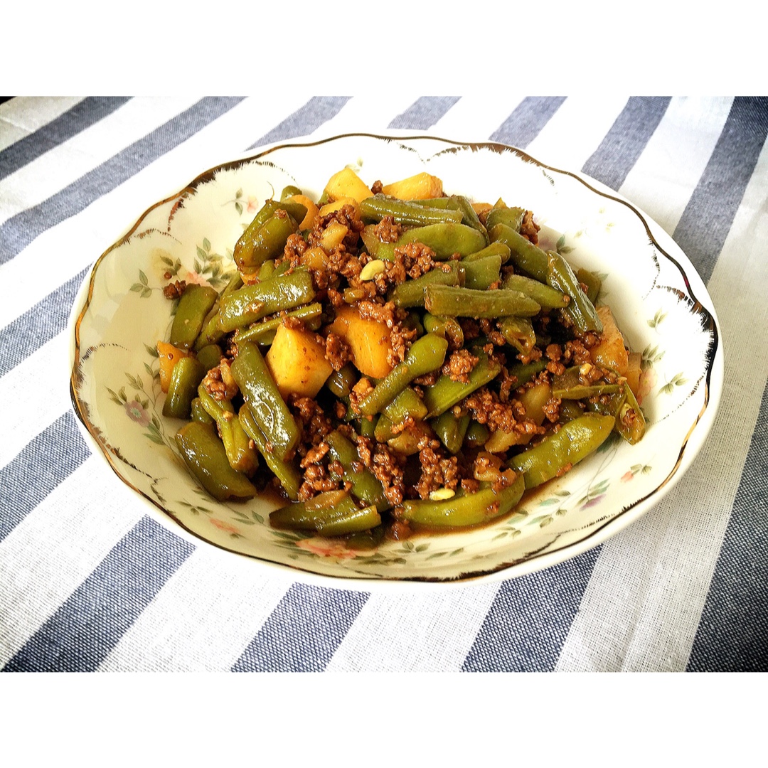 土豆炖豆角