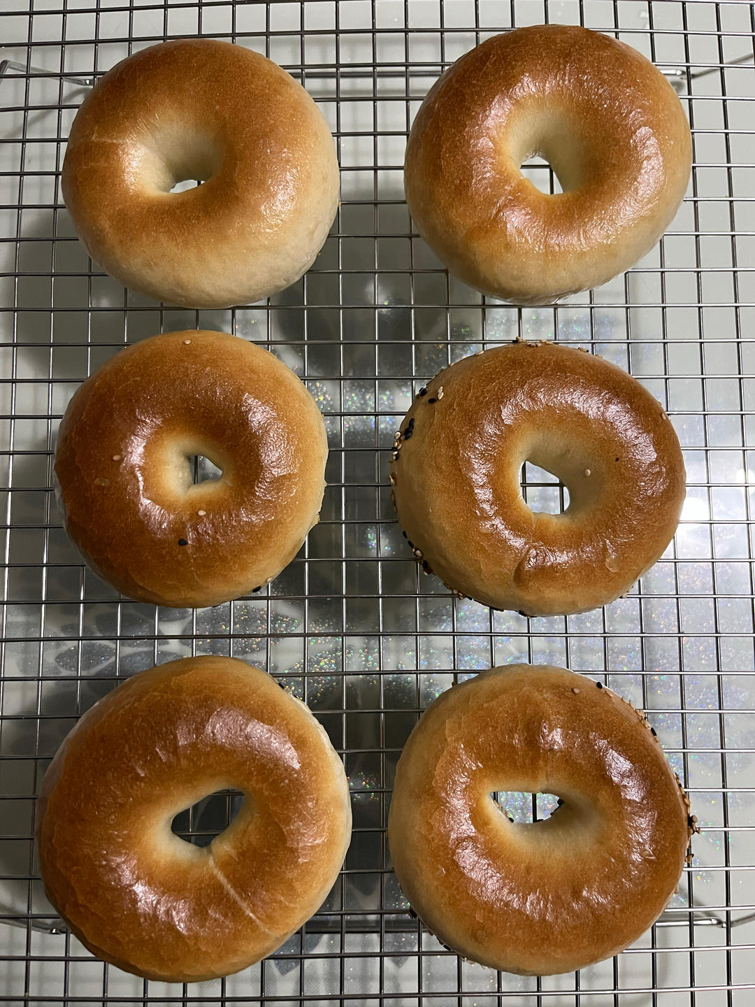 奶盐芝麻脆底贝果🥯咸香酥脆🧈奶味浓郁