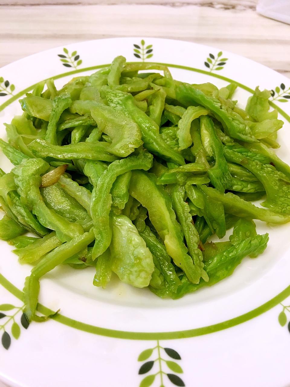 清炒苦瓜