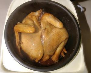 懒人版电饭煲焖整鸡（不加一滴水，肉质酥烂入味！）的做法 步骤6