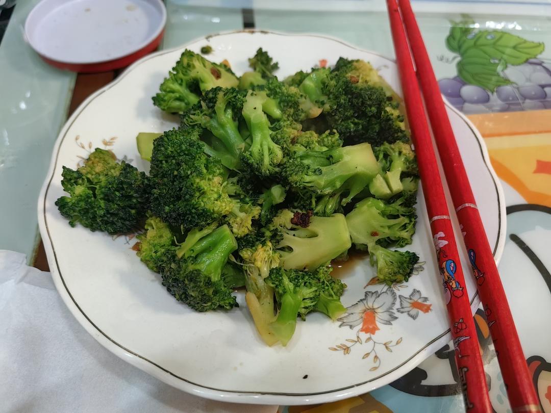清炒胡萝卜西兰花