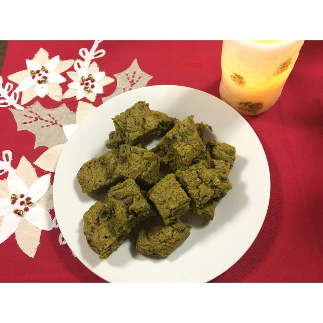 丰润的布朗尼口感-抹茶蜜红豆蛋糕