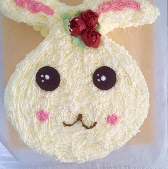 小兔子奶油蛋糕