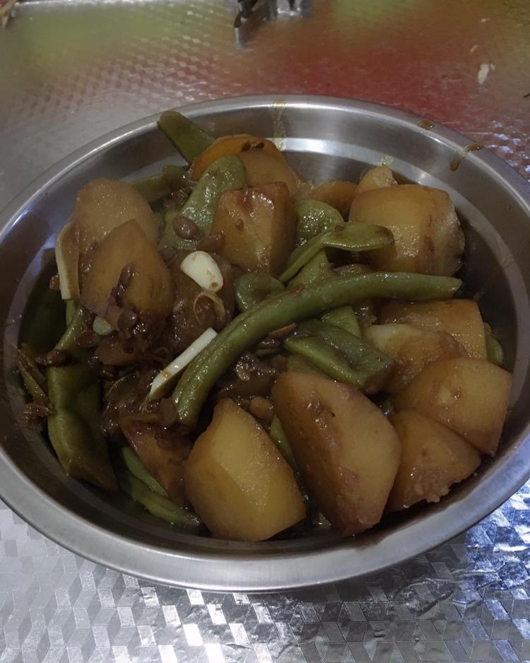 土豆炖豆角