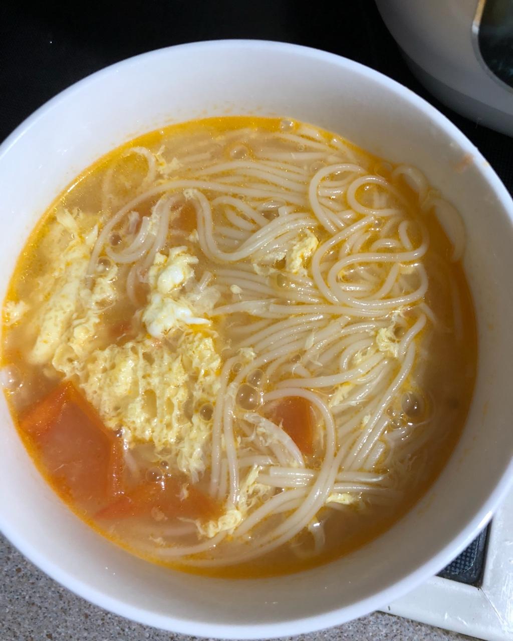 简单早饭西红柿鸡蛋挂面