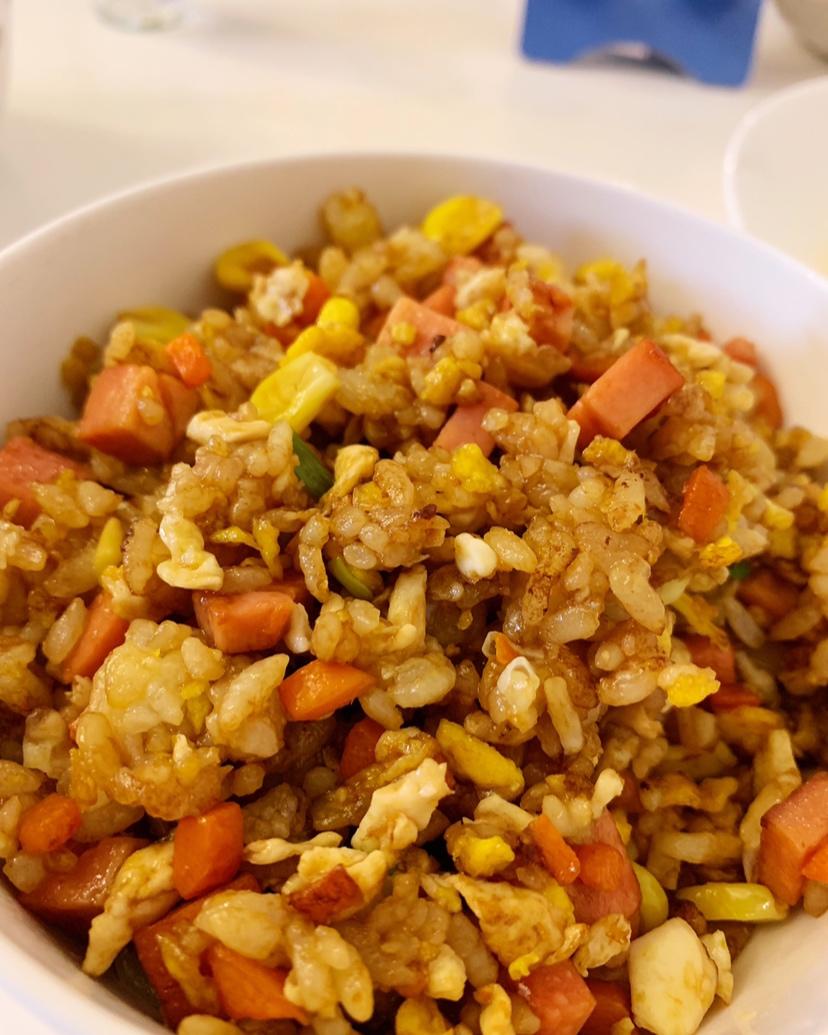 厨师长教你“蛋炒饭”如何做才好吃，答案都在这里面！