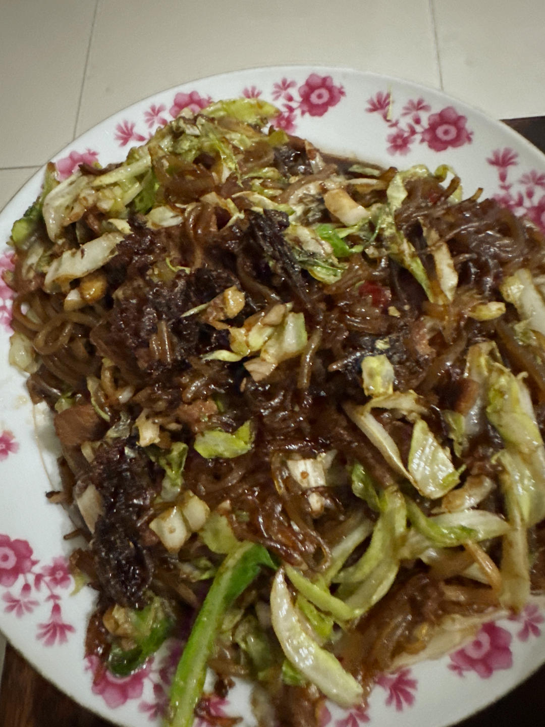最近爱吃粉丝粉条～包菜炒粉丝