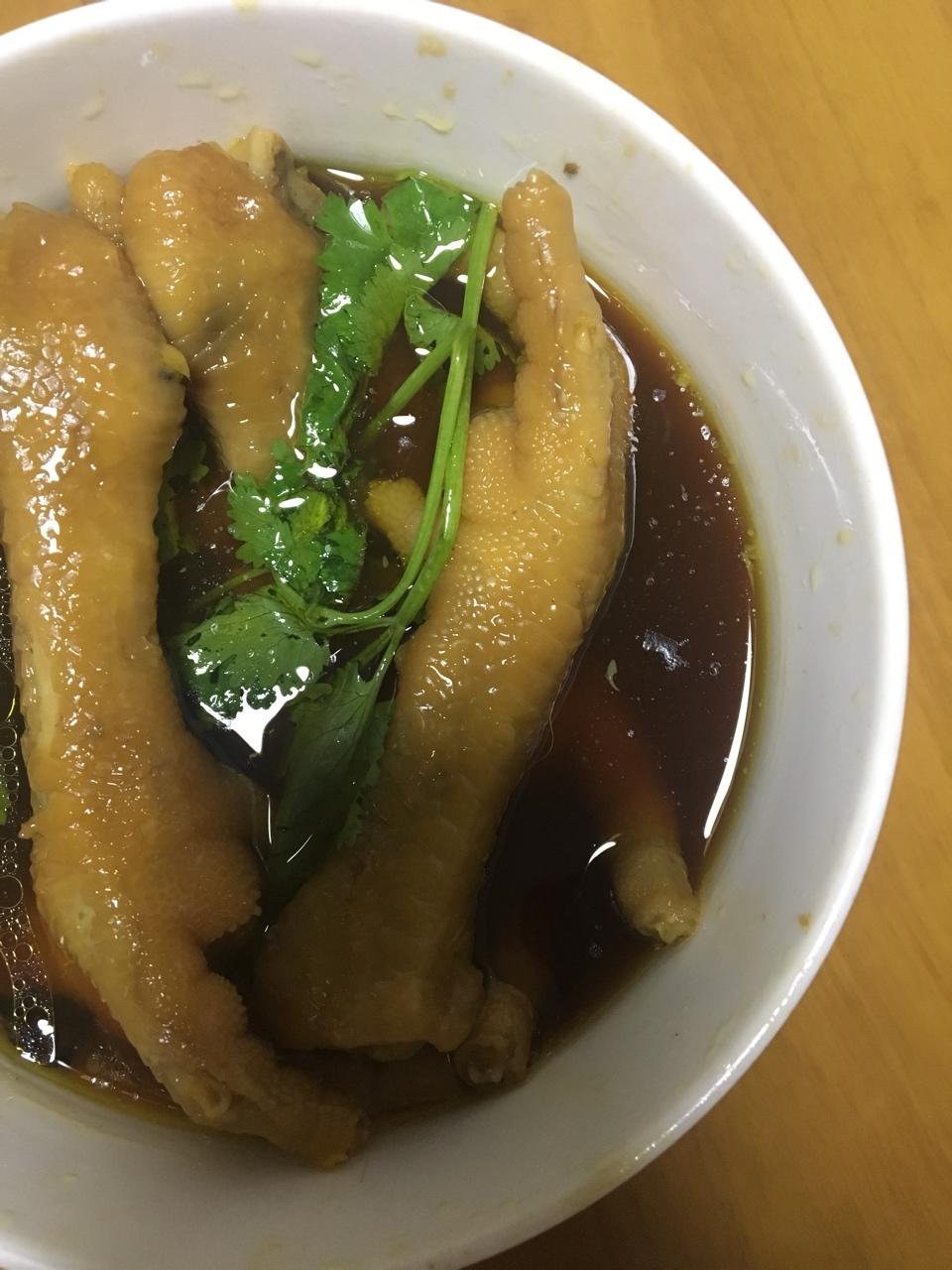 酱油鸡爪
