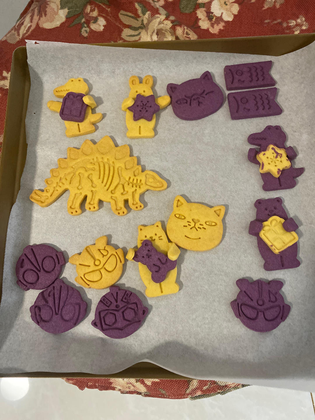 圣诞风印花曲奇饼干教程，附压面平整及脱模小技巧！