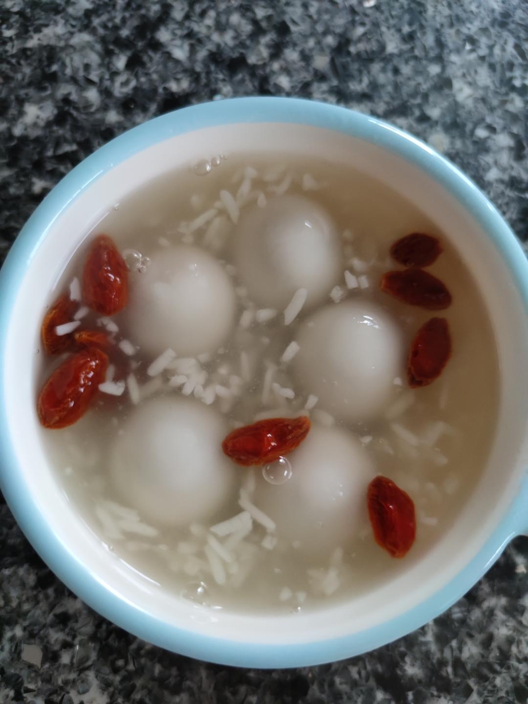 一定要吃的酒酿汤圆的做法