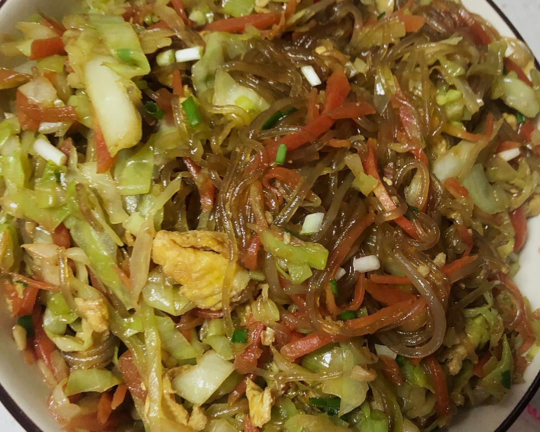 包菜胡萝卜粉条菜