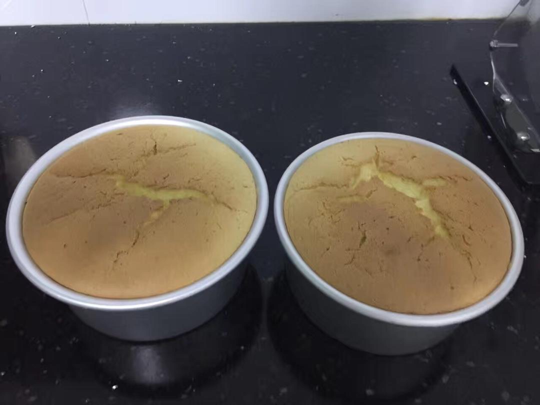 《Tinrry+》戚风蛋糕（6寸配方）（基础、超详细教程）