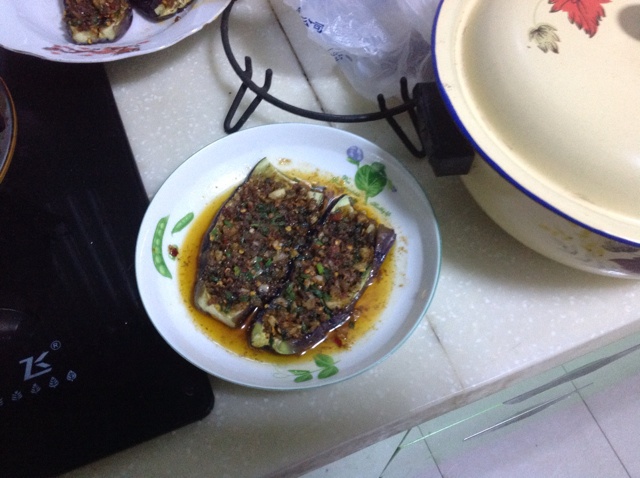 蒜香烤茄子