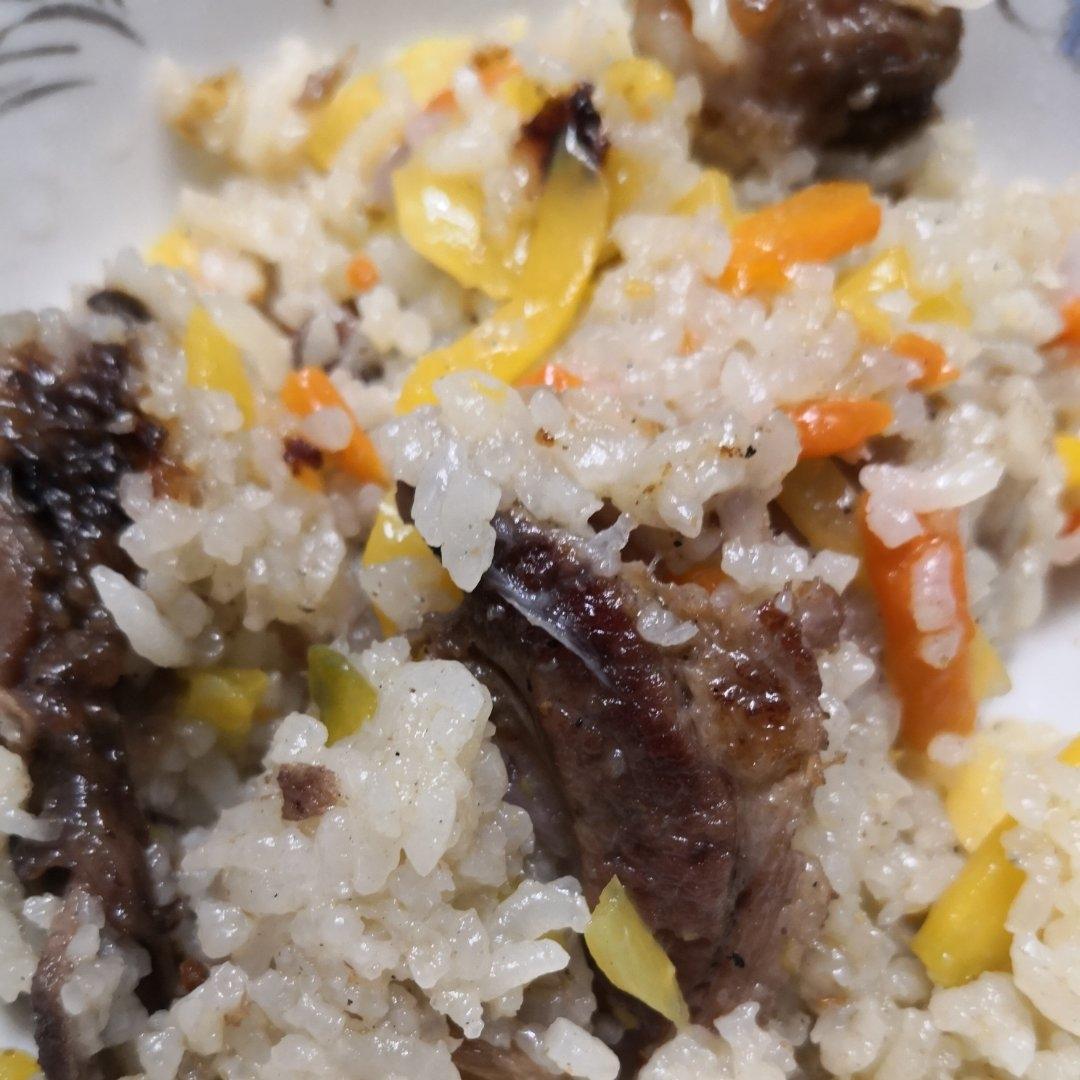 新疆羊排抓饭（出锅后米粒分明的秘密）