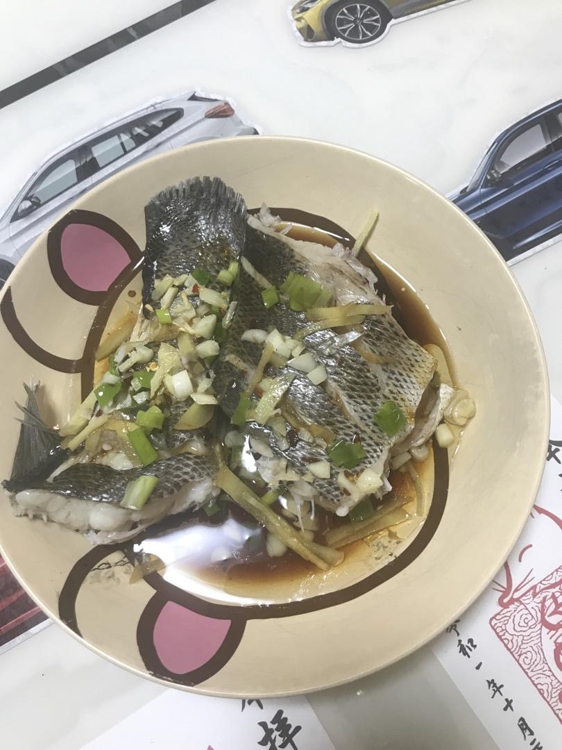 清蒸鲈鱼