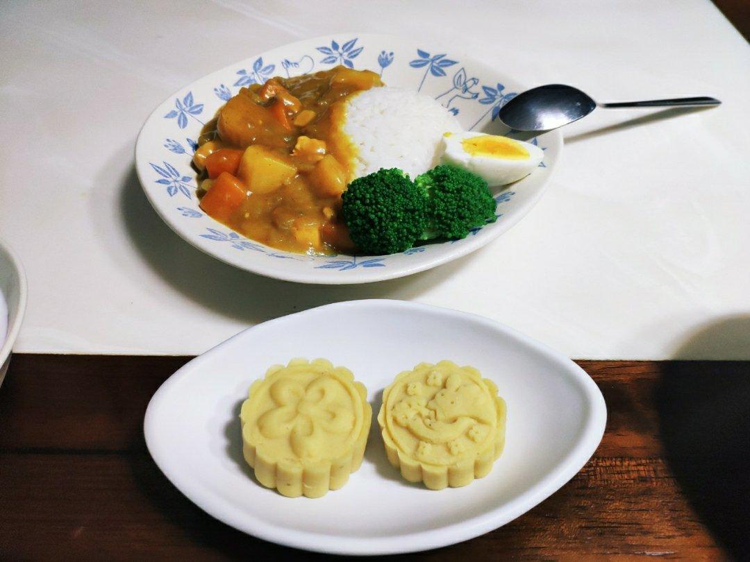 甜甜软软日式鸡肉咖喱饭