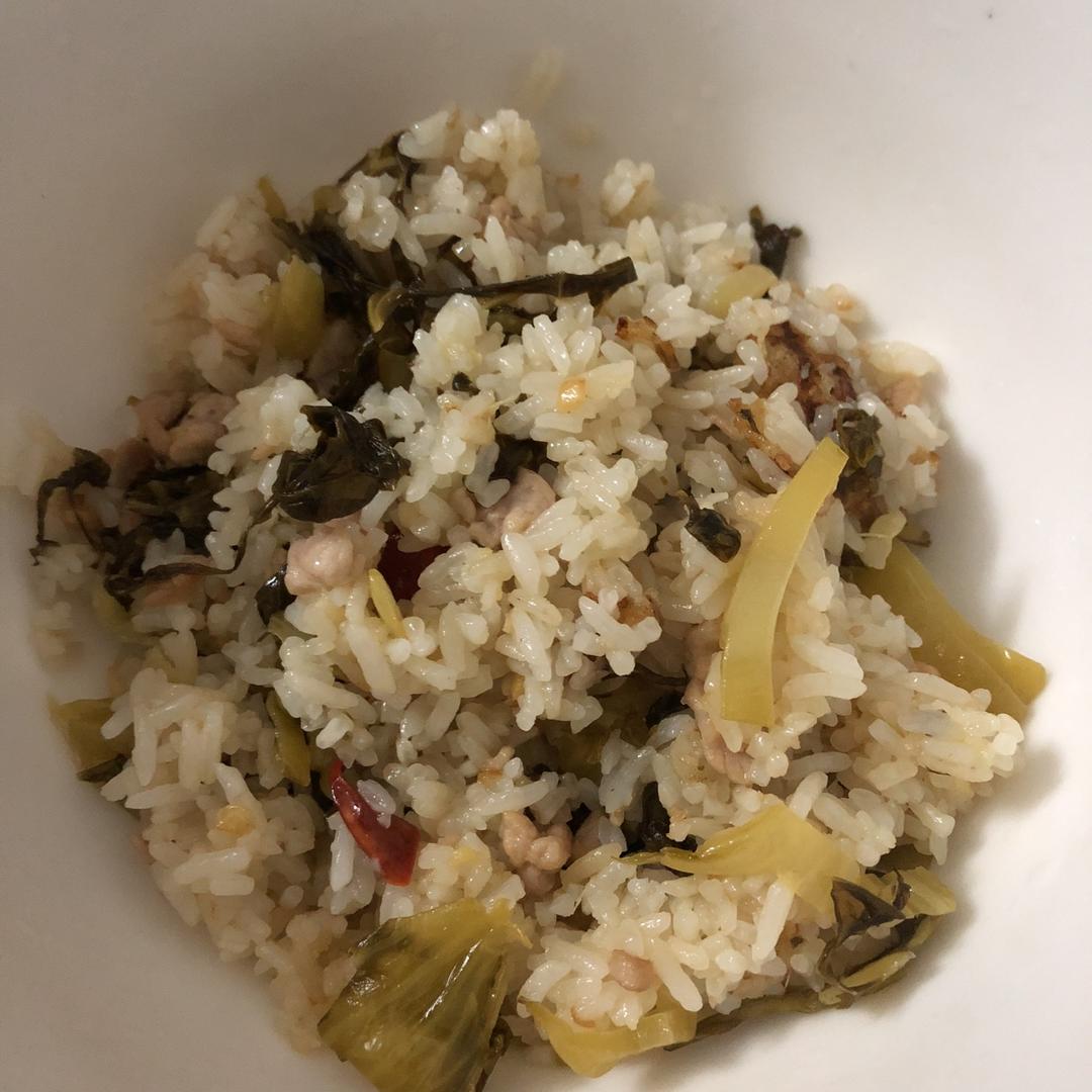 酸菜肉末炒饭