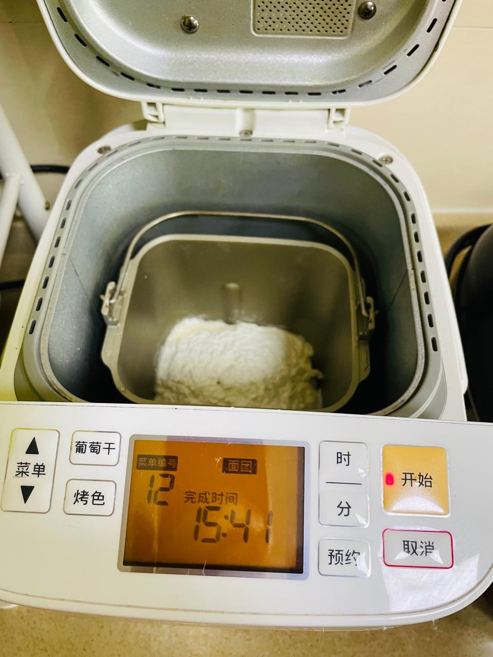 纯奶手撕吐司的做法 步骤1
