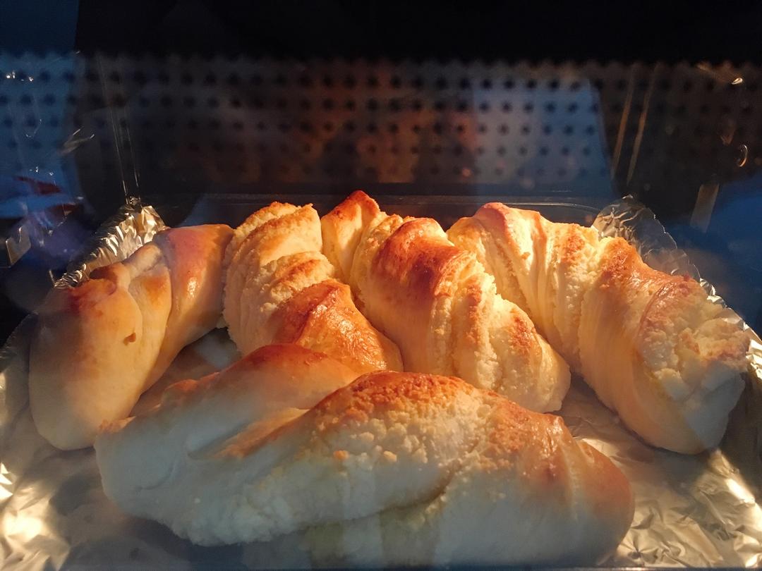 椰蓉面包棒 | 附自制椰蓉馅 两种整形方法