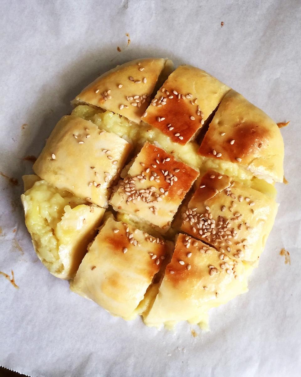 《Tinrry+》爆浆拉丝榴莲芝士饼